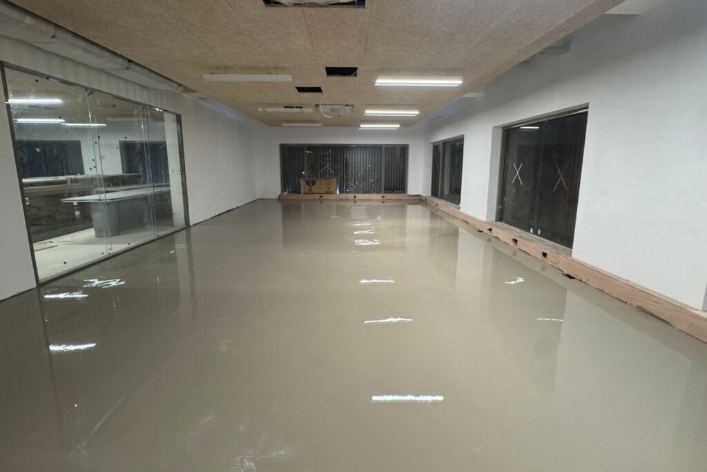 Self Leveling by oqflo 01